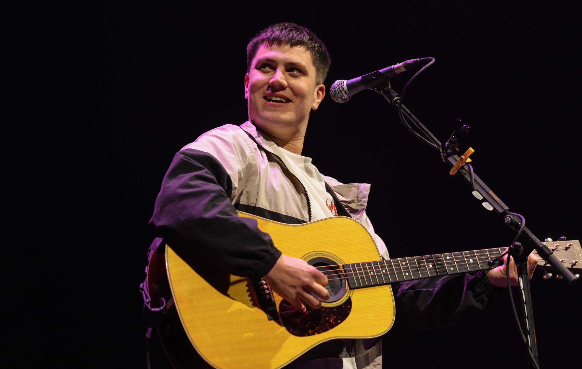 Aaron Rowe Defends Ed Sheeran and Targets Venue Backlash Over Macklemore Tour Dropping