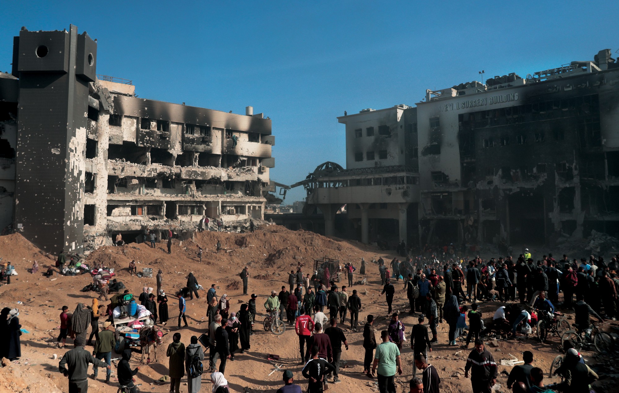 Robert Del Naja Curates Life Support Soundtrack Aiding Medical Relief in Gaza